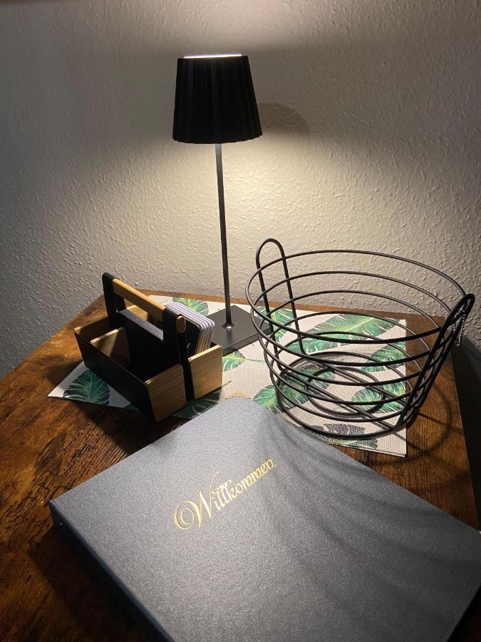 Das-Lagerhaus-Kleine-Oase Apartment สไวบรึคเคิน ภายนอก รูปภาพ